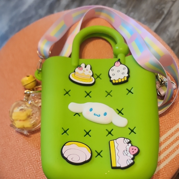 no brand Other - Green Or Yellow Kids Cartoon Bag with Colorful Strap 5x 6